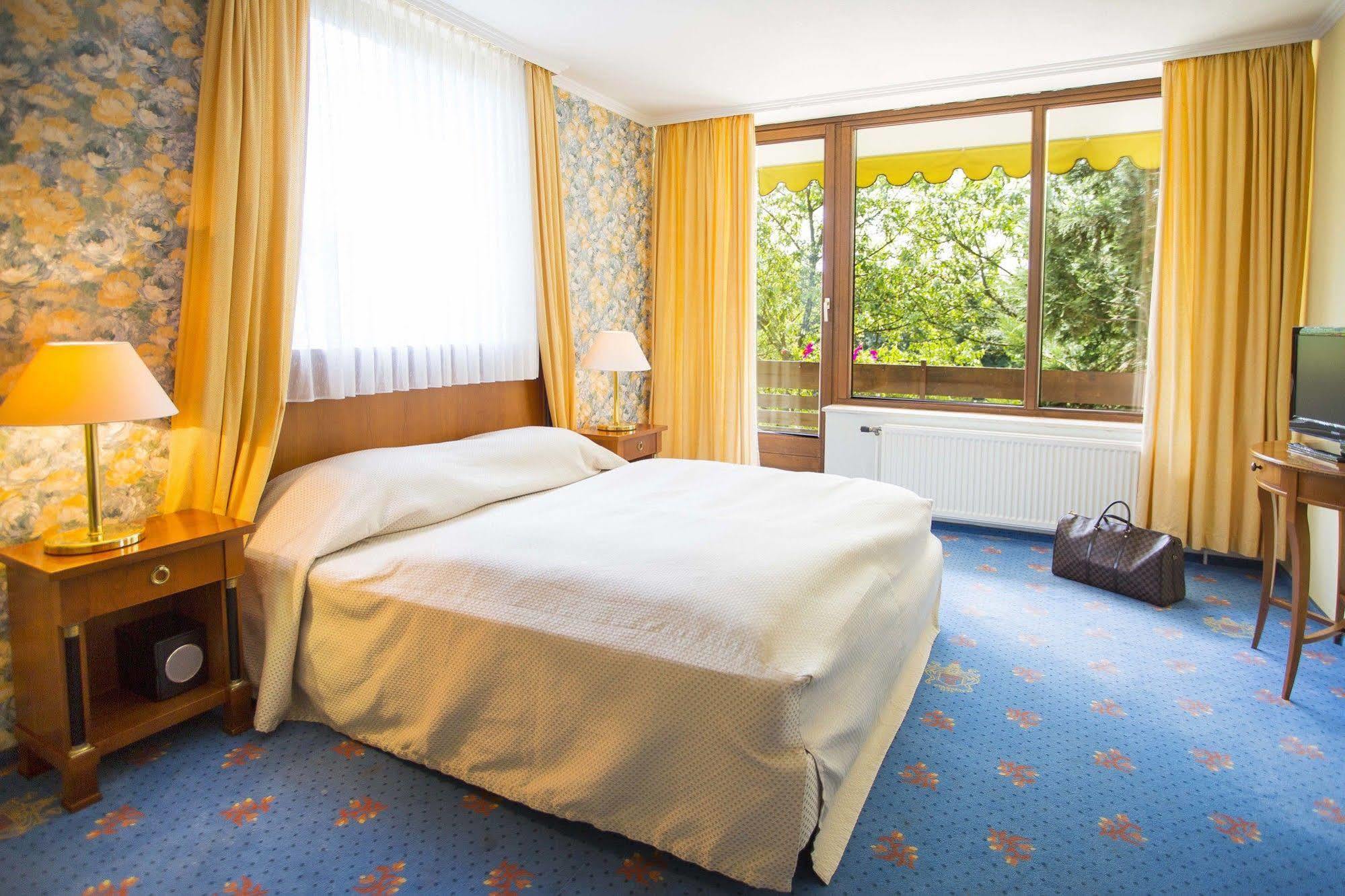 באד סוברנהיים Parkhotel Maasberg מראה חיצוני תמונה